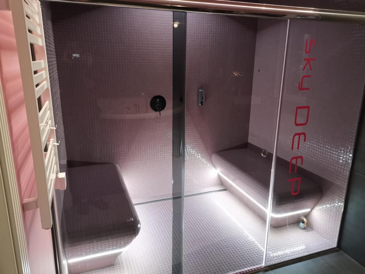 Sky Deep Jacuzzi 30 Floor קלייפדה